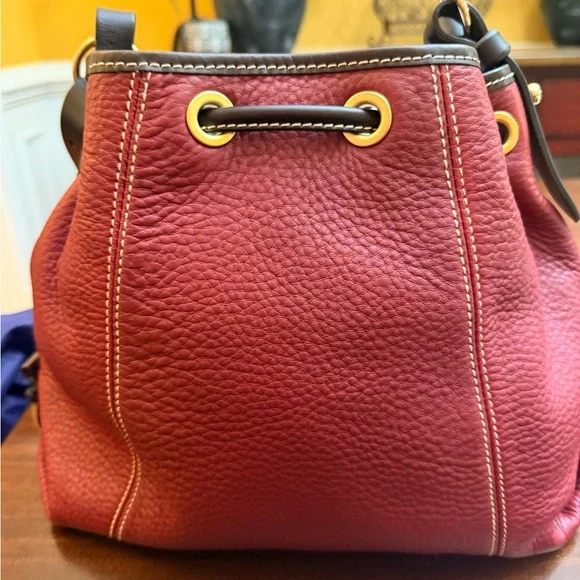 Dooney & Bourke Burgundy Leather Shoulder Bag - Picture 2 of 10